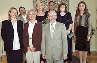 Вручены американские стипендии