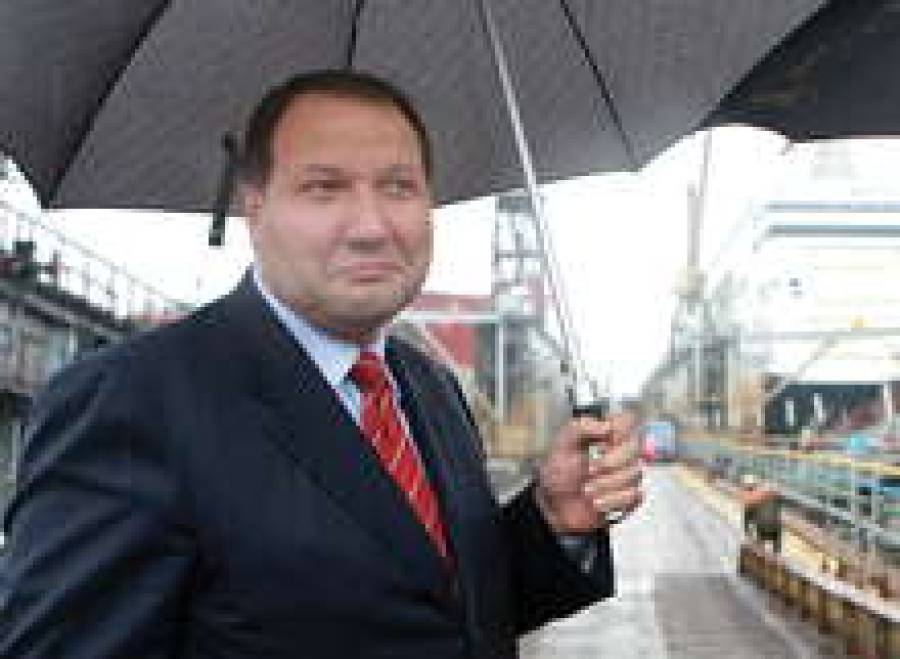 Председатель правления АО Rīgas kuģu būvētava Василий Мельник.