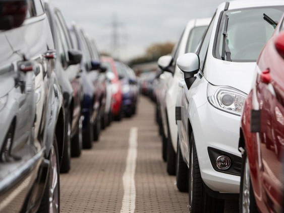 Продажи автомобилей в Евросоюзе в октябре выросли на 5,8%