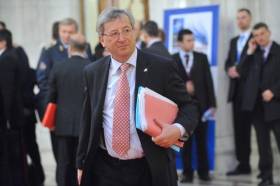 Юнкер выделит Украине 1,8 млрд. евро под немецкие гарантии