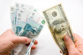 У российских банков заканчиваются американские доллары