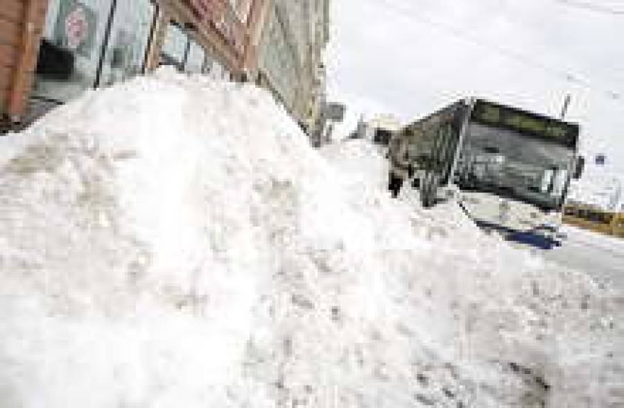 Айнар Шлесерс пообещал уничтожить сугробы за три дня.