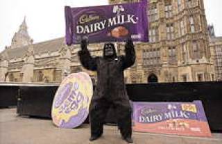 Американский Кинг-Конг пищевой отрасли купил гордость Великобритании — Cadbury Plc.