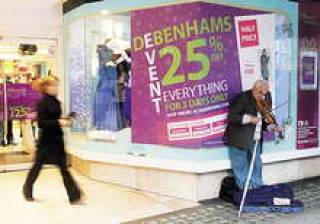 Григорий Рабинович пытается привести в Латвию сеть Debenhams.