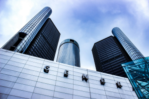 General Motors и Edenred стали лидерами роста на мировых рынках