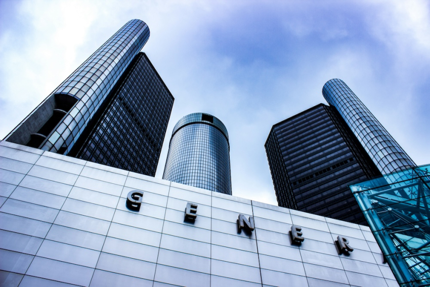 General Motors и Edenred стали лидерами роста на мировых рынках