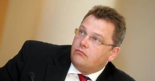 Латвийский банкир: давать деньги Греции - все равно, что давать деньги наркоману