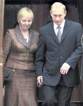 Президент России Владимир Путин прибыл в Германию...