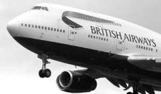 Самолет садится в Heathrow