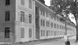 Вместо чулок — квартиры