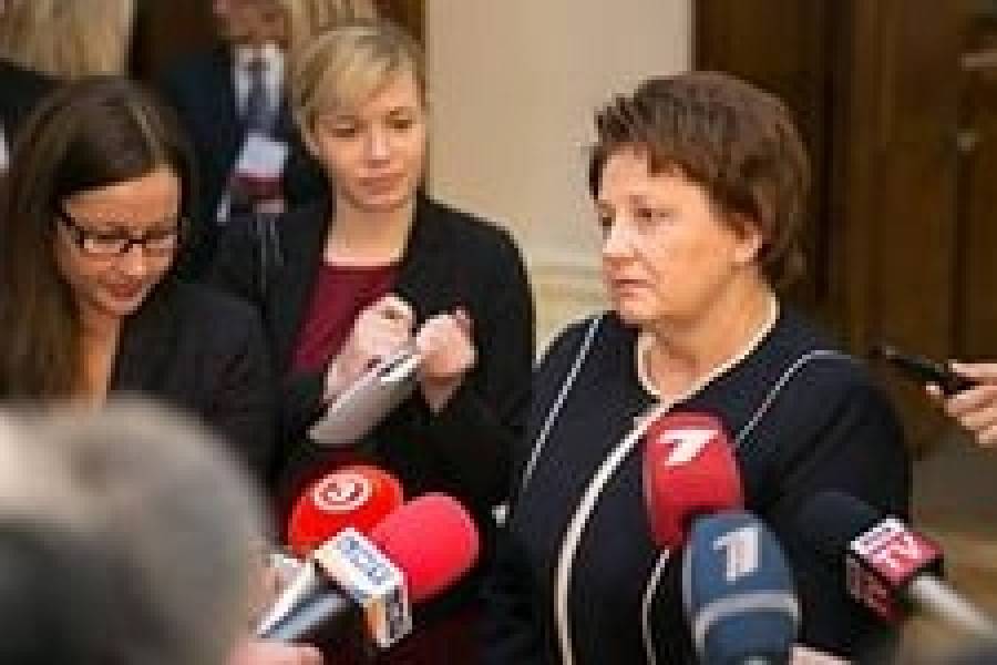 Лаймдота Страуюма мечтает, чтобы не было бедных. Вот тогда и заживем! 