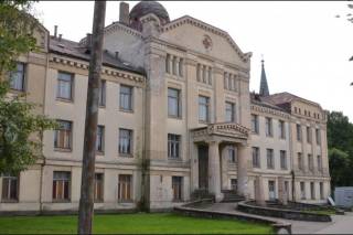 Клиника ARS вложит несколько миллионов в реновацию Больницы Красного креста