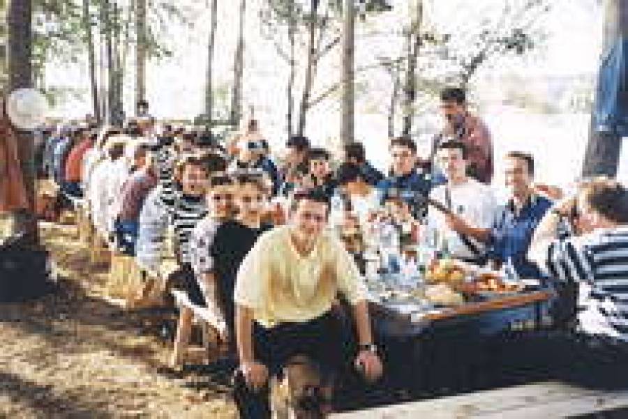 Корпоративный пикник &mdash; хорошая возможность еще больше сплотить коллектив.