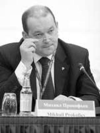 Михаил Прокофьев знает, как улучшить проходимость КПП на латвийско-российской границе.