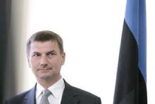 Премьер-министр Эстонии Андрус Ансип сэкономил на медицине и дорогах.