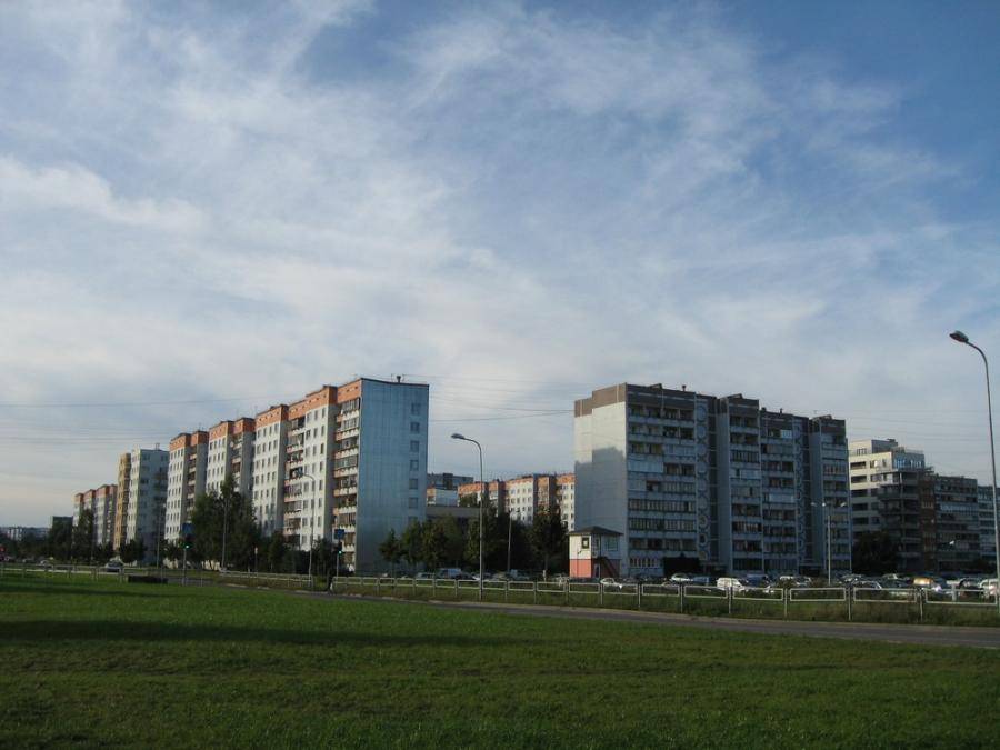 Растущие кредитные ставки распугали покупателей квартир в Риге