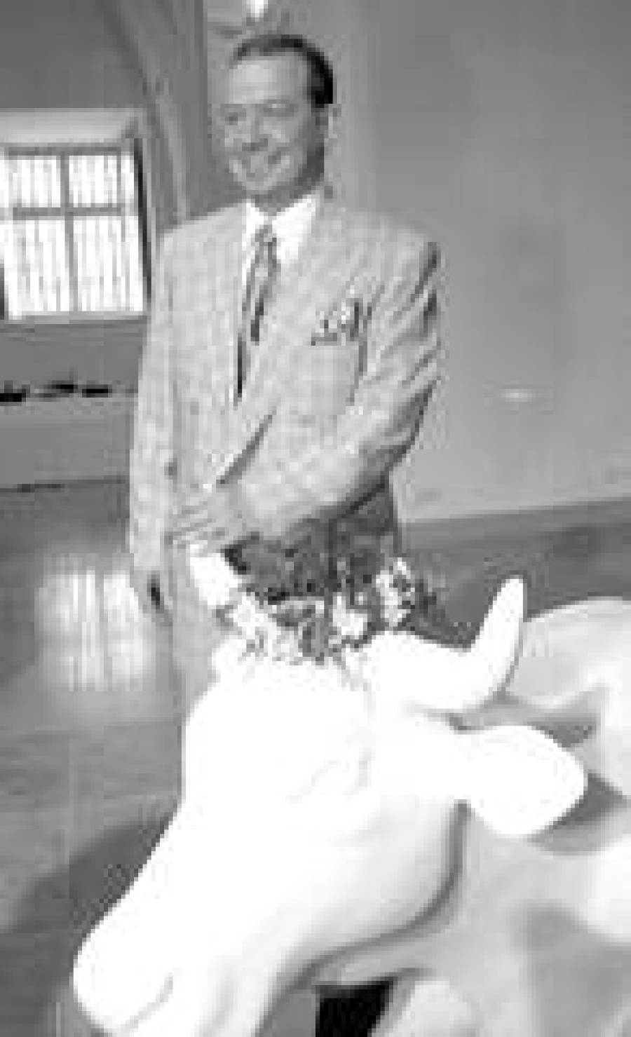 Лембергc легализует политическое влияние