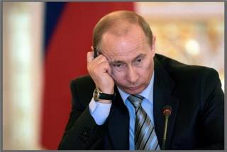 США обещают не свергать Путина. В Москве не верят
