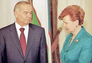 Встречаем президента Каримова