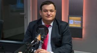 Замминистра труда Польши Яцек Менцина ждет работников из Украины.