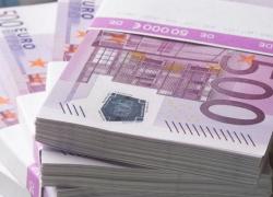 Наличных должно стать меньше! В Сейме проголосовали за новые правила