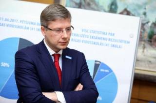 LTV: Ушаков будет участвовать в выборах в Европарламент