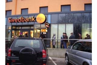 Доска жалоб: что это за система в “Swedbank”?! Все как в замедленном фильме!