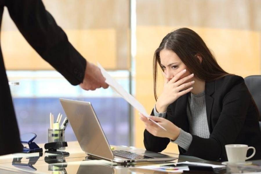 Взыскание среднего заработка за противоправное увольнение работника. Ответственность работника за причиненный работодателю ущерб