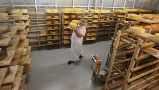 Франция призывает к отмене санкций против России