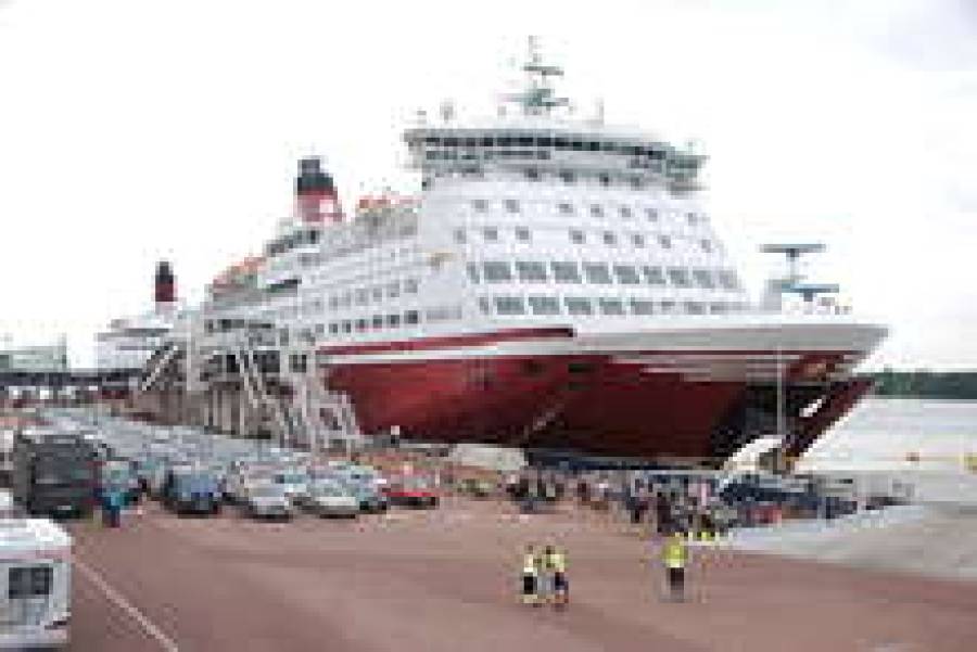 Покупка парома Isabella завершена