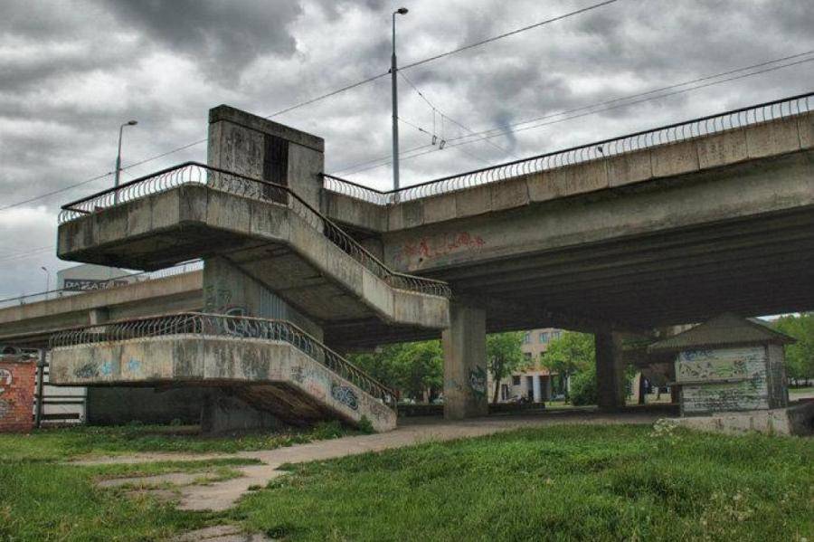 Рижская дума планирует взять кредит в размере более чем полмиллиона евро на проектирование строительных работ Земитанского моста