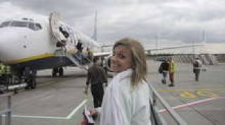 Пассажиры ирландского дискаунтера Ryanair уйдут к литовцам.