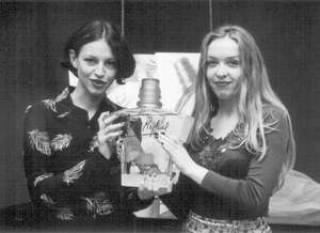 Свитерок от &lt;em&gt;Sonia Rykiel&lt;/em&gt; заинтересовал Наталью ОЛЕСИК и Илону ЯХИМОВИЧ (Радио SWH+).