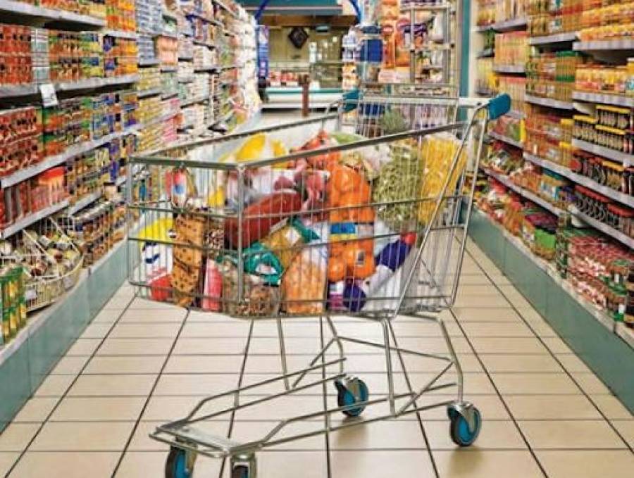 Оборот розничной торговли в июле увеличился на 3,8%