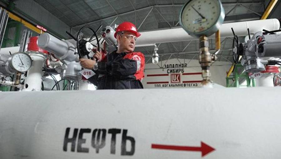 РФ урезает экспорт нефти в Белоруссию