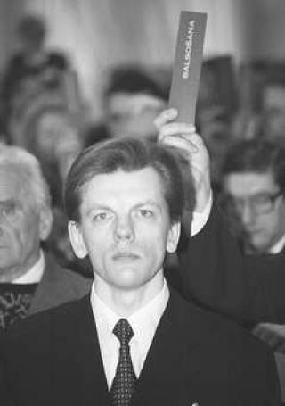 Соло Репше. Зигерист обещал выловить воров, Репше обещает не воровать.