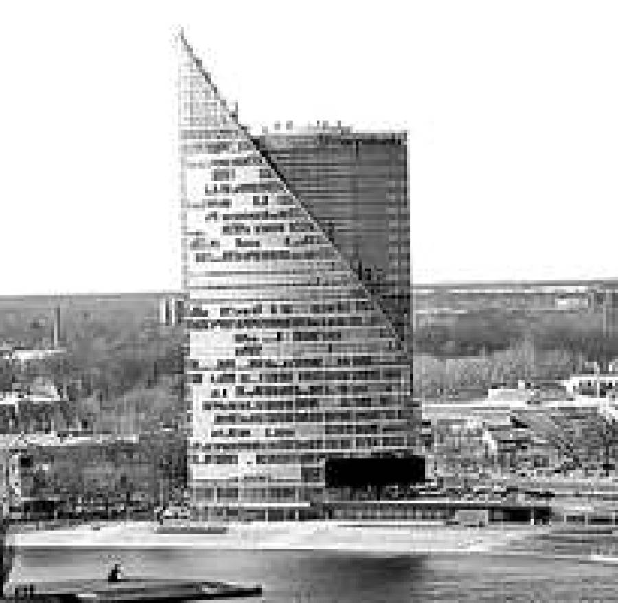 &ldquo;Лучшая постройка 2004 года&rdquo; &mdash; Hansabanka на Кипсале.