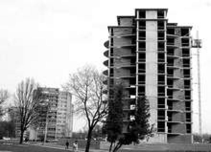 В Межапарке уже появилось немало новых зданий.