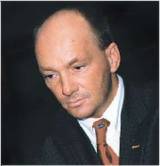  Оливер ШТААС. 