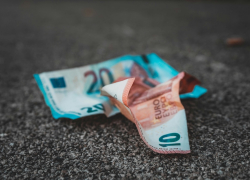 Eurostat: в январе годовая инфляция в Латвии была выше, чем в ЕС и еврозоне в среднем