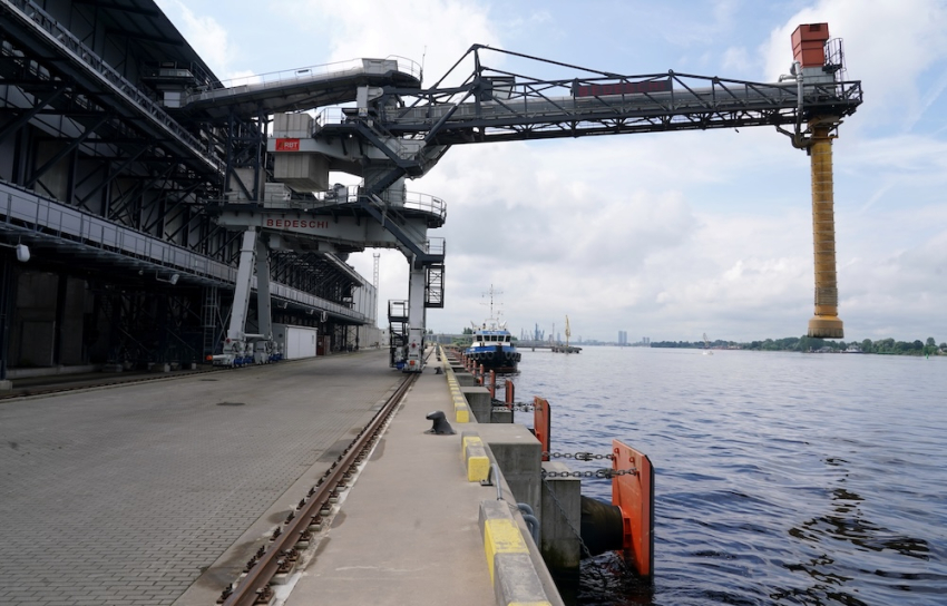 Объём ж/д грузоперевозок за десять месяцев сократился