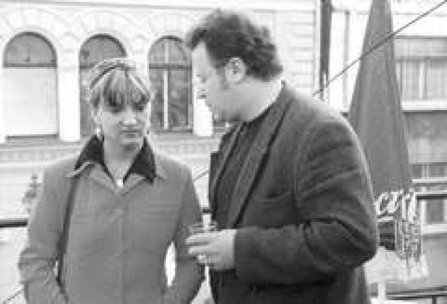  Байбе СИПЕНИЕЦЕ (слева) есть над чем призадуматься.