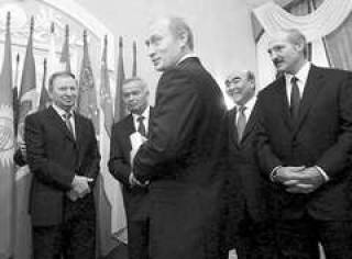 Путин отпраздновал юбилей в старой компании
