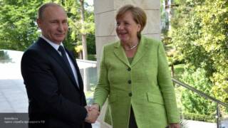 Меркель выступила за двойную стратегию НАТО в отношении России