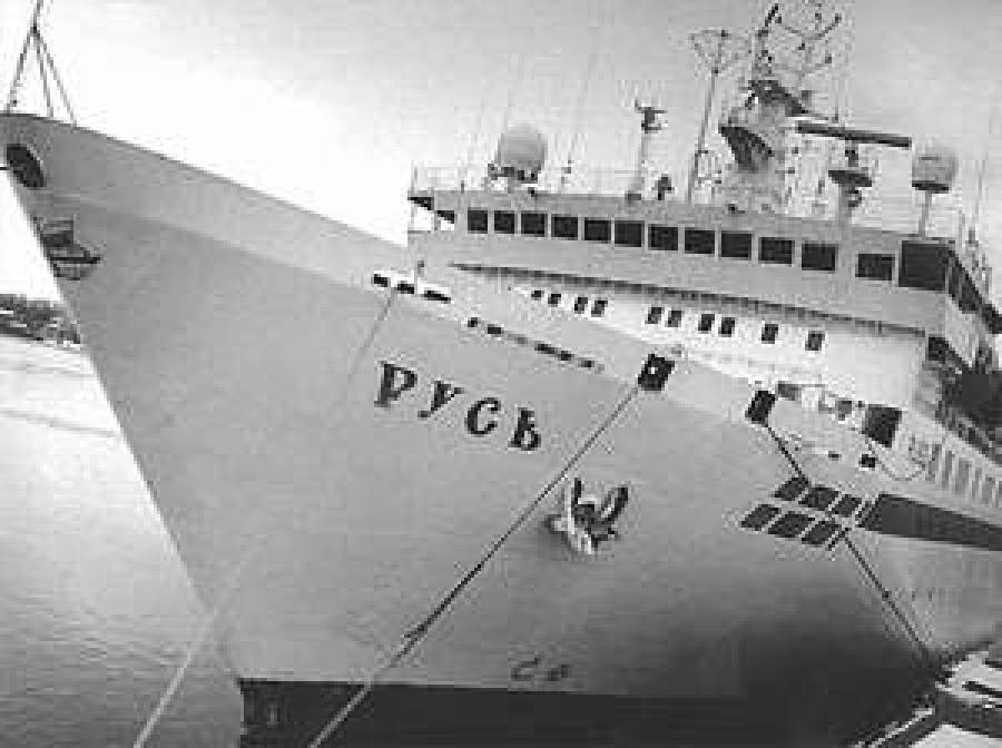 &quot;Русь&quot; уплыла.Долги Ferry Serviss остались