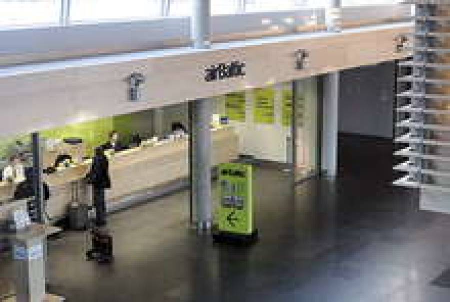 airBaltic сам обслужит своих пассажиров. И багаж проведет, и на самолет посадит.