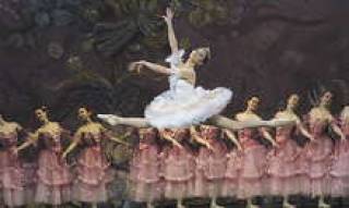 “Щелкунчик” от Moscow City Ballet.