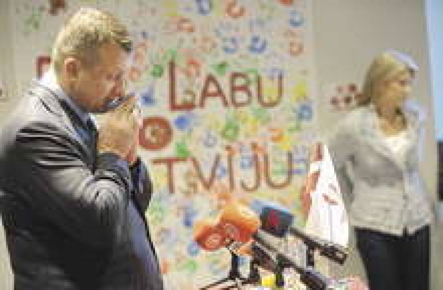 Сейчас вся страна гадает, были ли искренними чувства вице-мэра Риги.