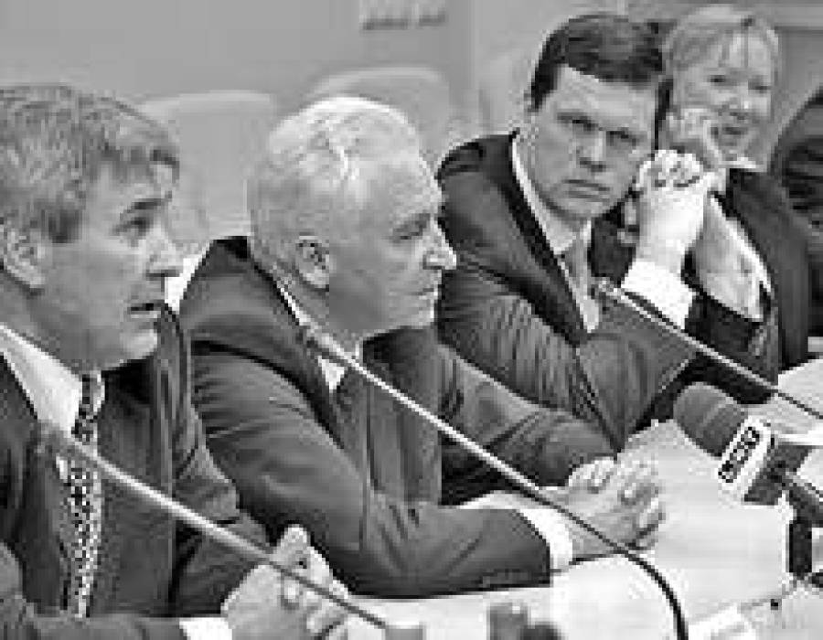 Инвесторам рады. Слева направо: А. Герасименко, Н. Зайченко, К. Герхардс и М. Мора.