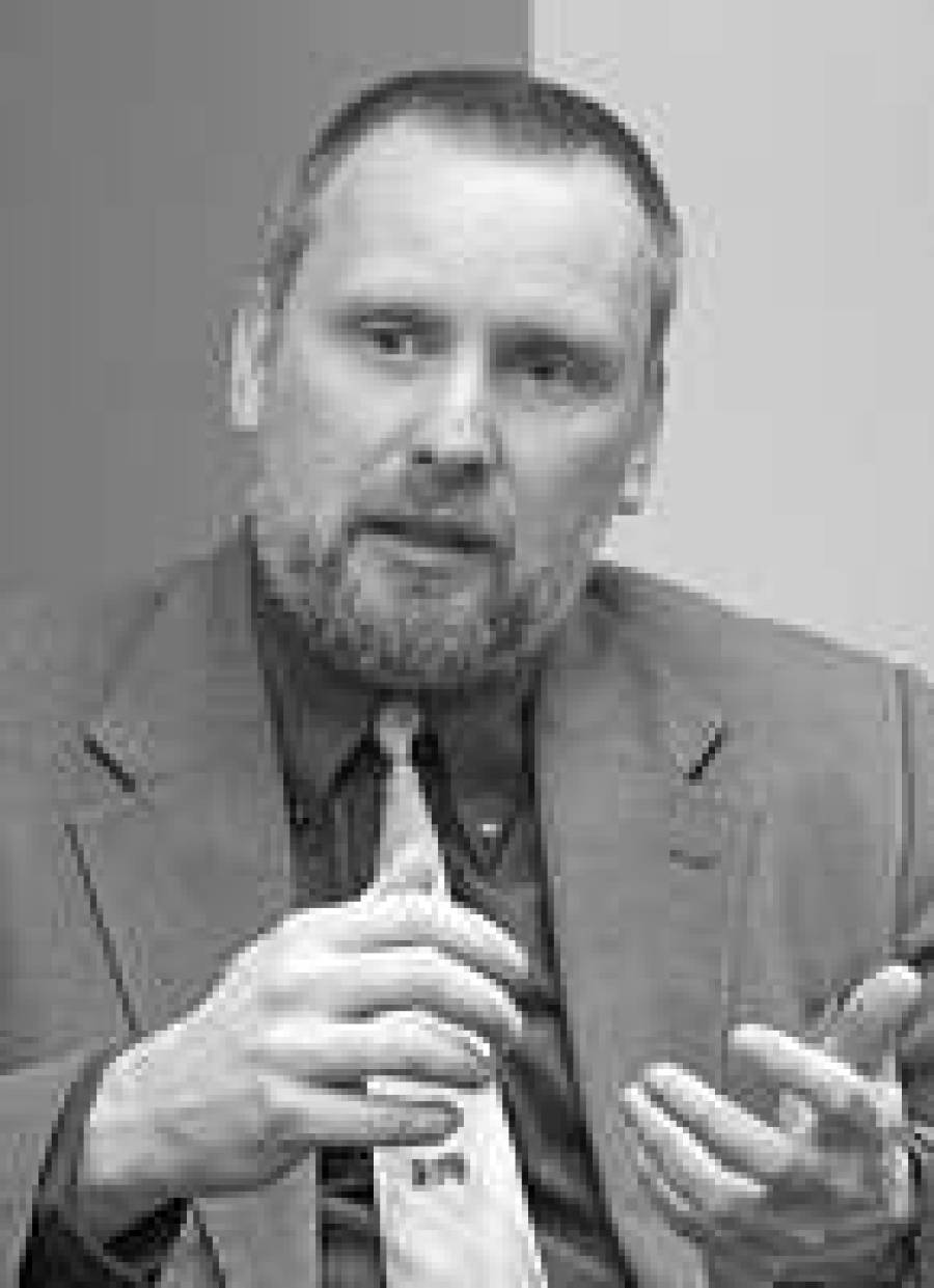 Лутц Шульц призывает к надежному креплению.